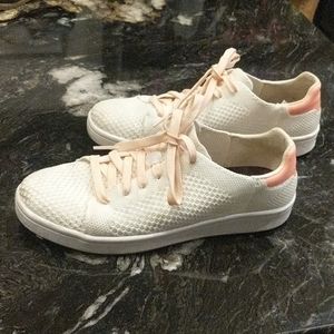 Mark Nason white sport sneakers. Memory foam lux